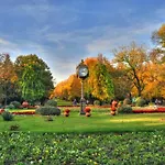 Downtown Vintage Chic ブカレスト