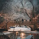 Downtown Vintage Chic