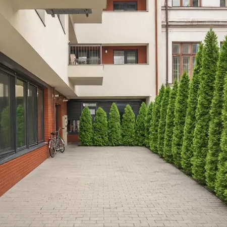 Downtown Chic Apartment, Ideal For Families And Groups!