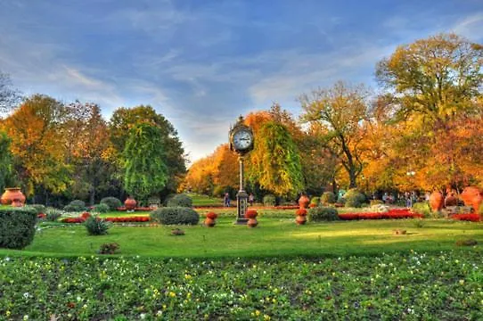 Downtown Vintage Chic 布加勒斯特